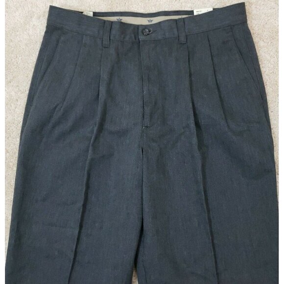 Dockers ~Men's 34×29~ Gray Classic Fit Pleated Pants No Wrinkle Twill NWT $48.00 - Picture 4 of 12